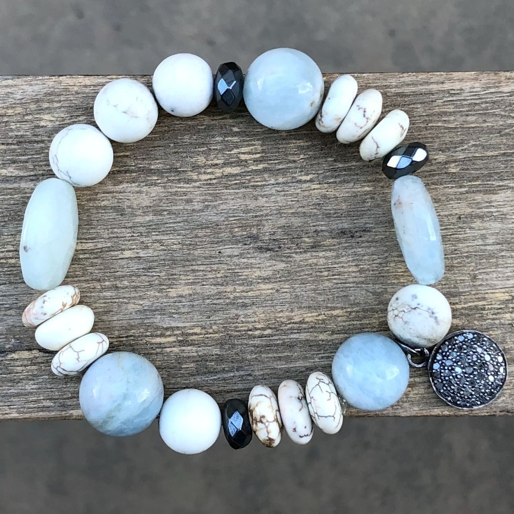 PAVE DIAMOND Sterling Aquamarine Stretch Bracelet